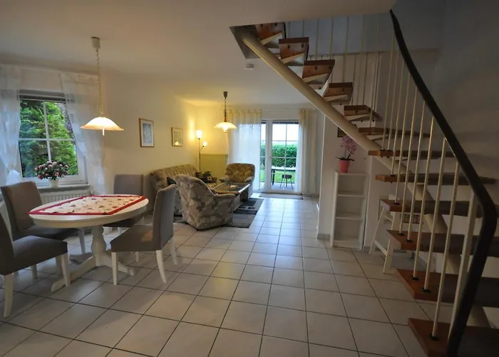 Nr 41 - Am Yachthafen